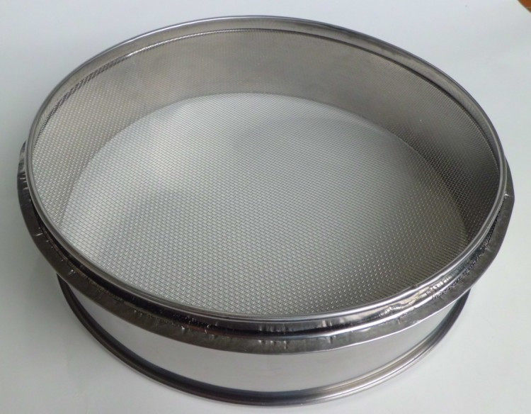 316l各种大小小孔样筛面粉工业筛网面粉筛