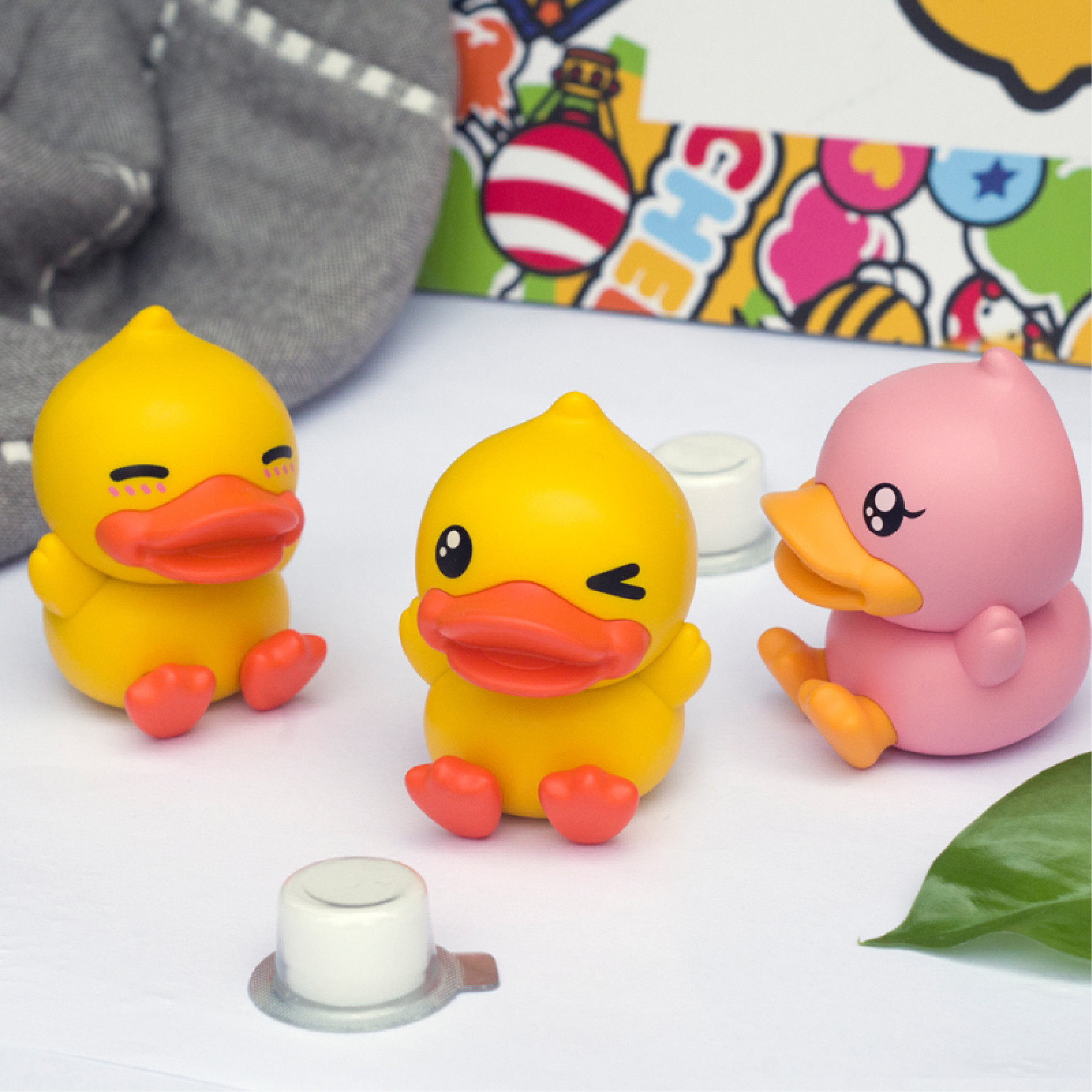 b.duck汽车车载香水空调调出风口装饰车用香膏汽车香水香薰