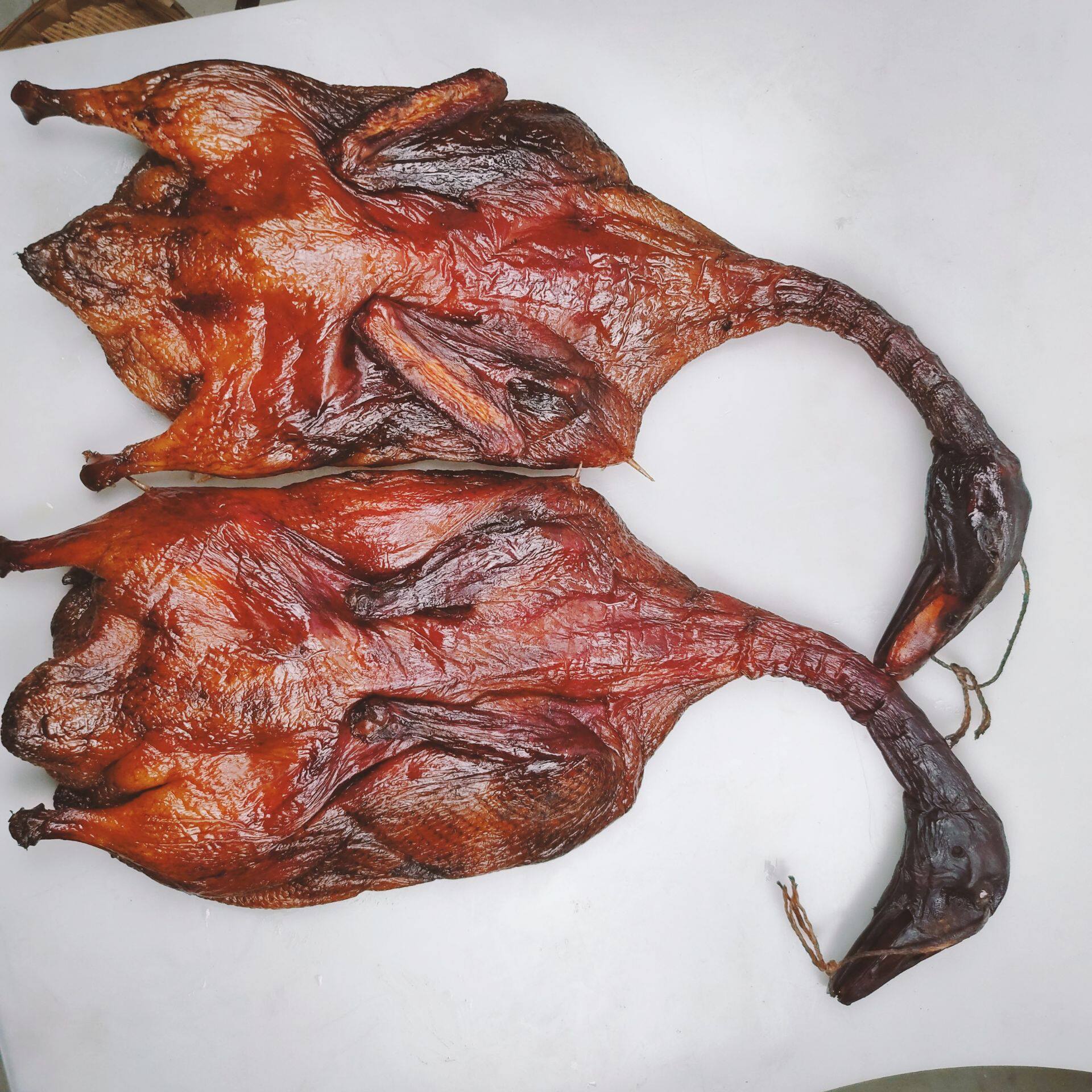 湖南风味土鸭自制日晒风干板鸭咸香腊肉腊鸭腌肉