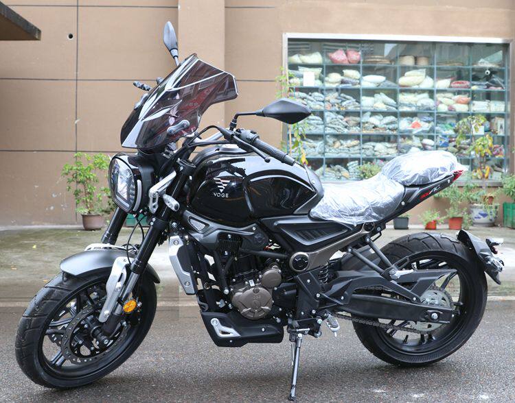 适用于隆鑫300ac无极lx300-6c复古风挡挡风玻璃护胸摩托车前挡风