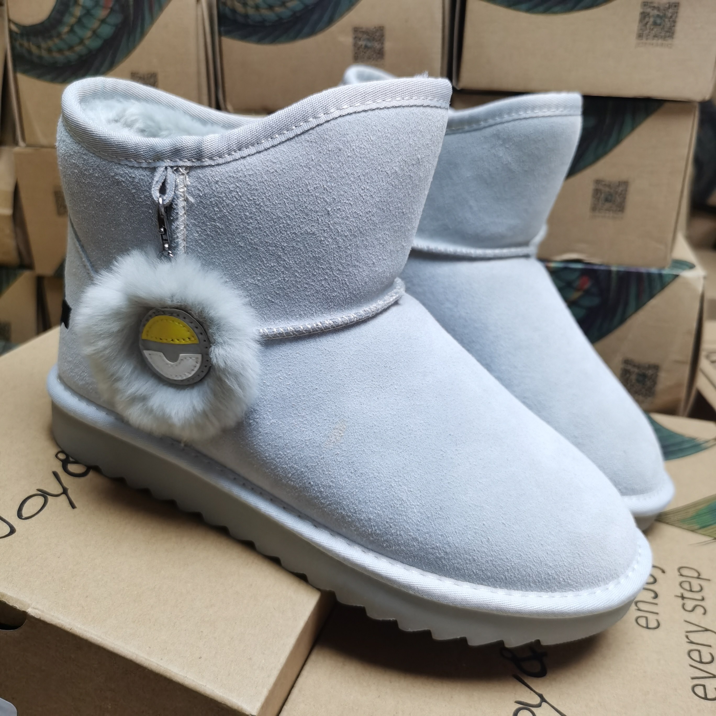 快乐玛丽女鞋2021冬季皮毛一体棉鞋雪地女士加厚时尚雪地靴