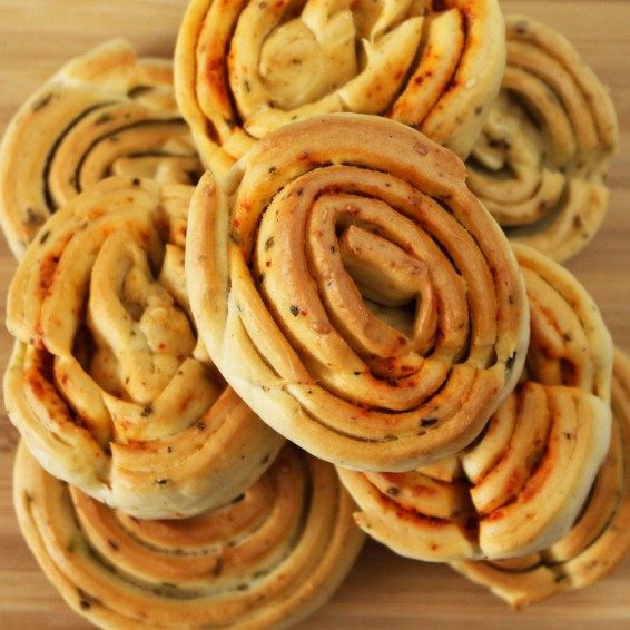 陕西烤花馍椒盐味麻辣味办公室方便携带小零食健康烤馍片烤馍馍 - 韩