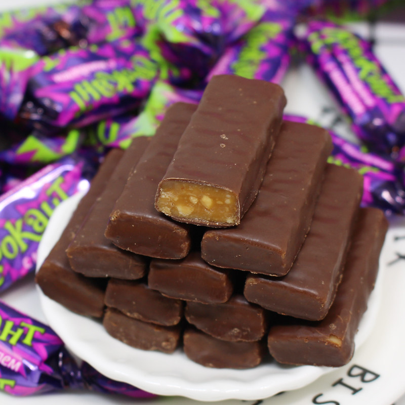 俄罗斯进口kdv紫皮180g500g巧克力夹心糖果仁袋装传统糖果