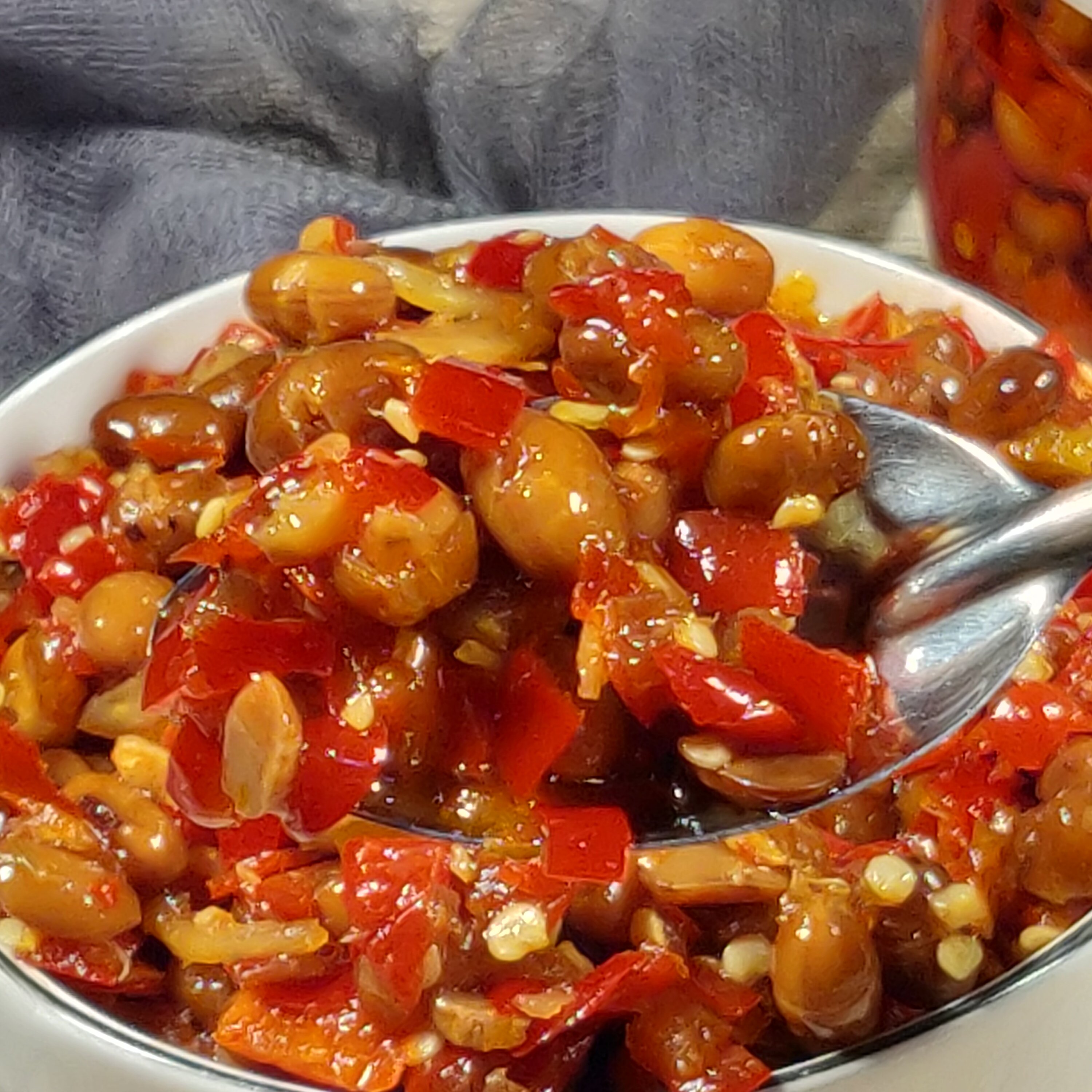 河南辣椒酱豆酱黄豆酱豆子自制特产饭菜拌饭下拌面酱菜