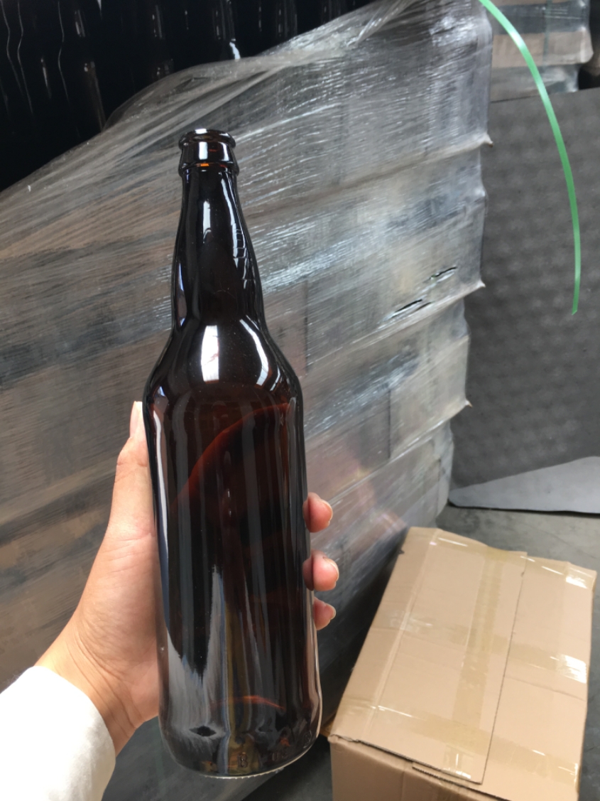 啤酒瓶新款330ml皇冠空瓶棕色咖啡饮料家用酒壶