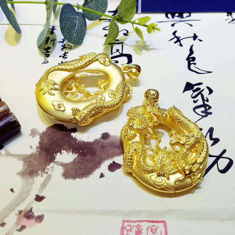 米勒珠宝正品足金金龙吊坠3d硬金霸气龙牌颈饰