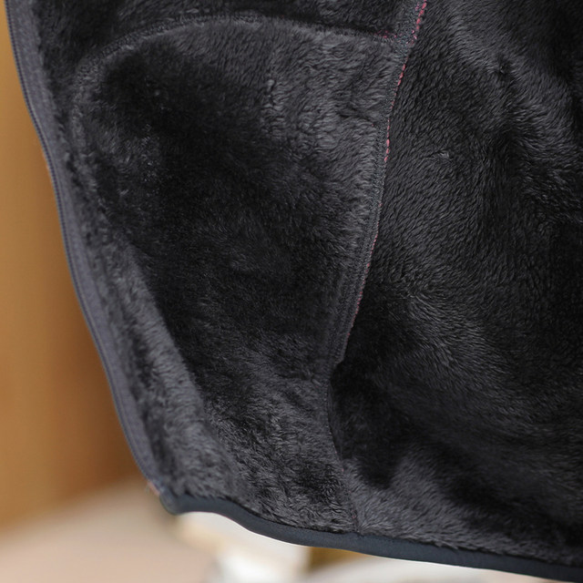 Middle-aged and elderly women's autumn and winter jackets thickened mother fleece grandma winter clothes for elderly women 2020 new Middle-aged and elderly women's autumn and winter jackets thickened mother fleece grandma winter clothes for elderly women 2020 new