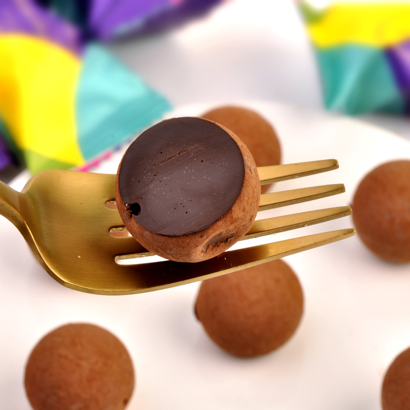 包邮俄罗斯进口松露巧克力魔法师七彩彩球喜糖糖果巧克力制品