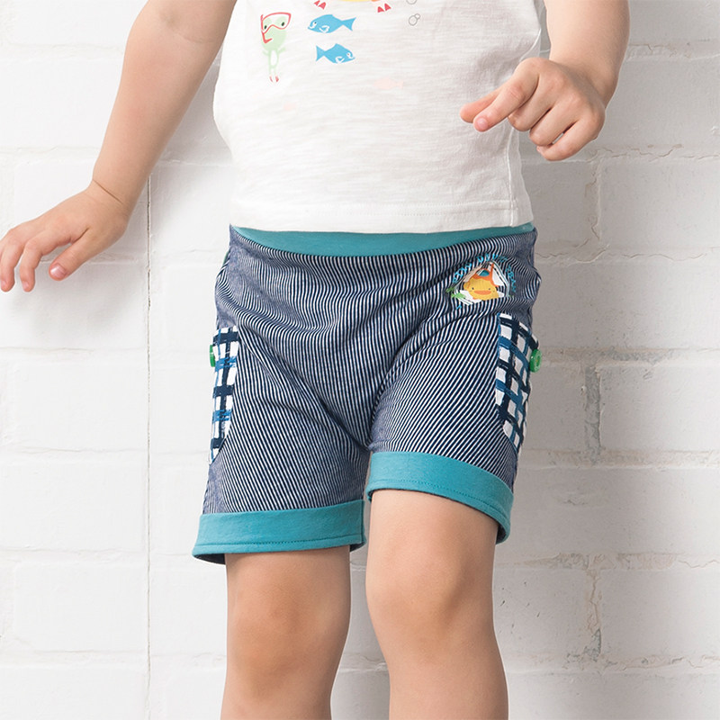 黄色小鸭男童短裤夏宝宝飞鼠裤子儿童外出裤小孩外出裤2-4岁裤子