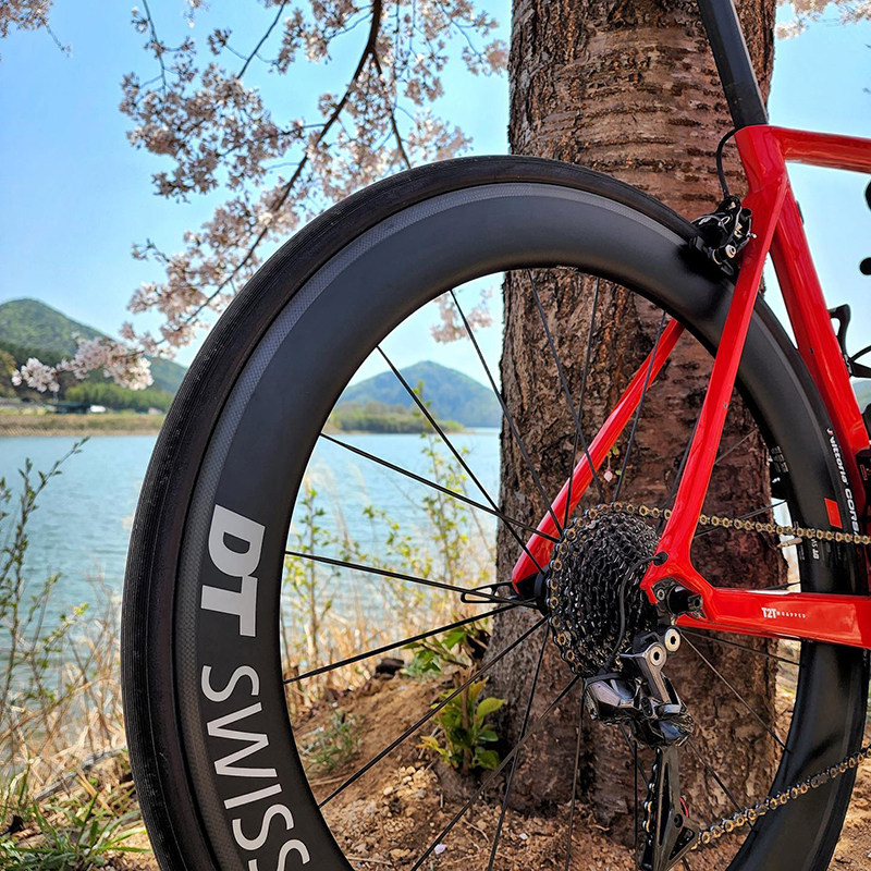 公路dtswissarc1100自行车碳纤维破风气动高框圈刹自行车轮组
