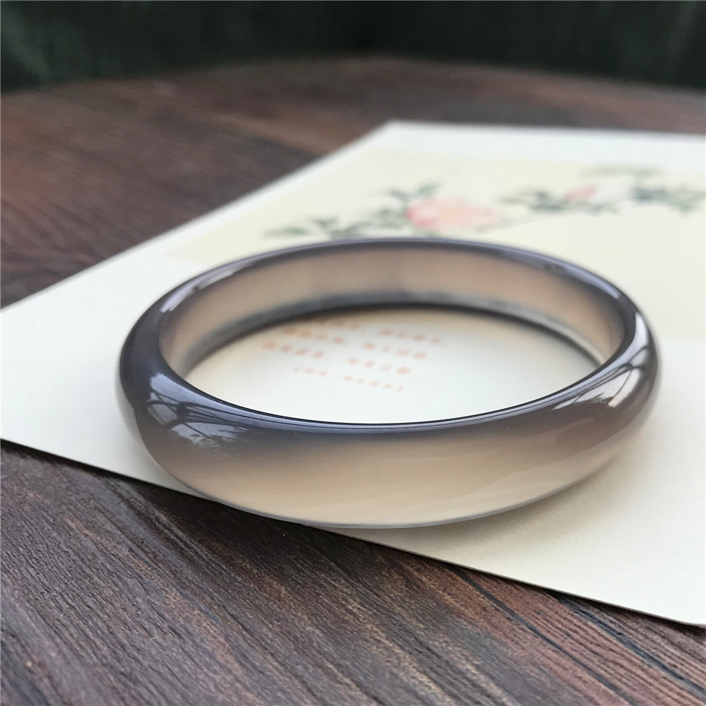 烟雨轻浓天然冰种烟灰玉髓手镯中宽扁条玉镯手镯