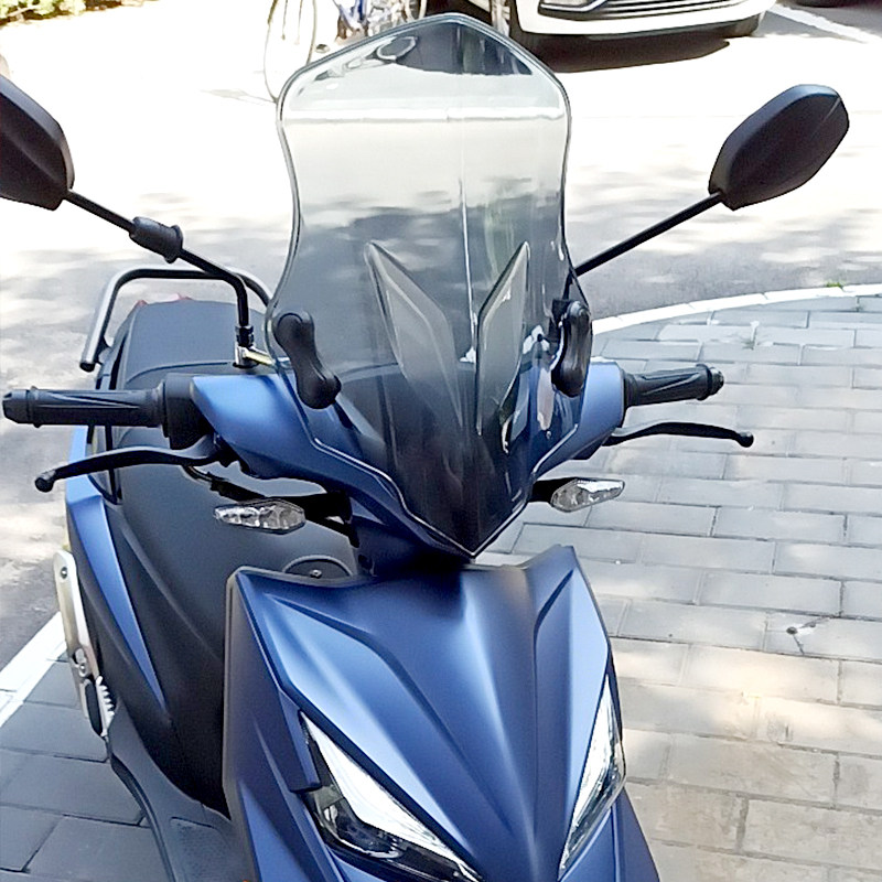 适用豪爵超级eaglehj125t-32踏板车挡风板护胸胸前挡风风挡摩托车前