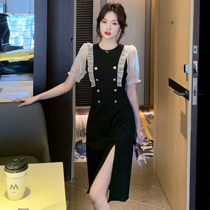 2022夏季新款法式设计感小众荷叶边拼接修身显瘦赫本风黑色连衣裙