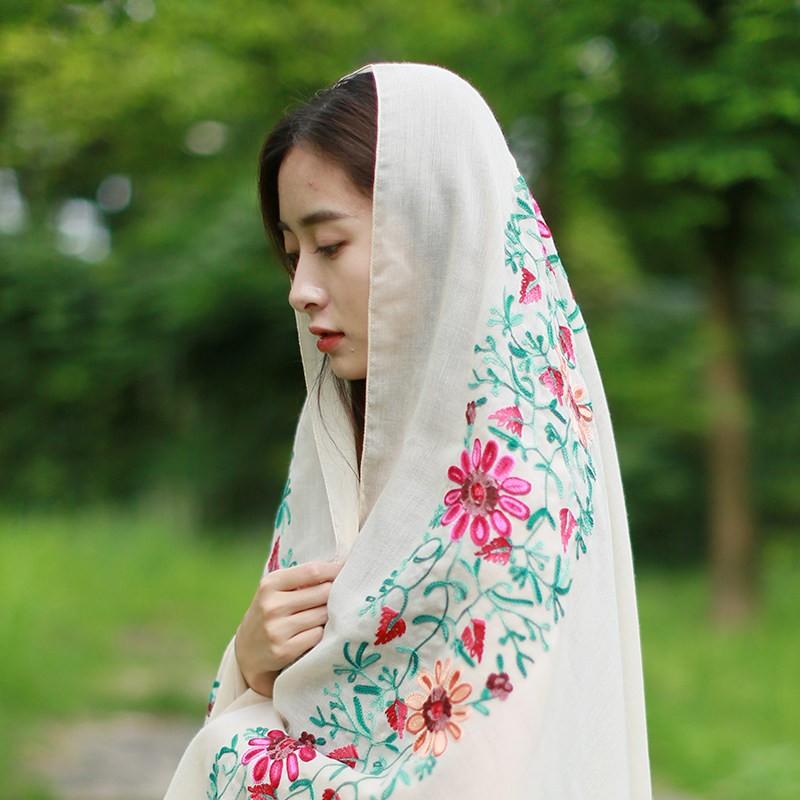 披肩女夏民族风刺绣花朵百搭大丝巾防晒沙滩巾旅游长纱巾薄围巾潮