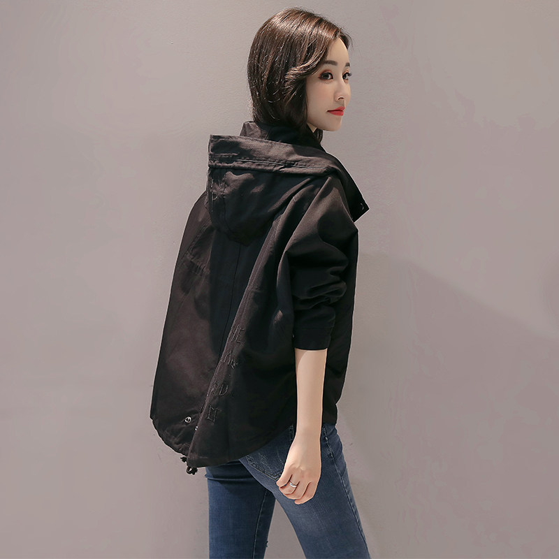 2018春装韩版休闲女蝙蝠袖连帽短款外套宽松短风衣学院风上衣韩范