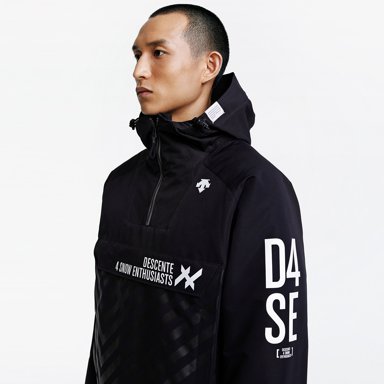 descente迪桑特银泰专柜2020新款男子单板滑雪服d0441osj02运动茄克