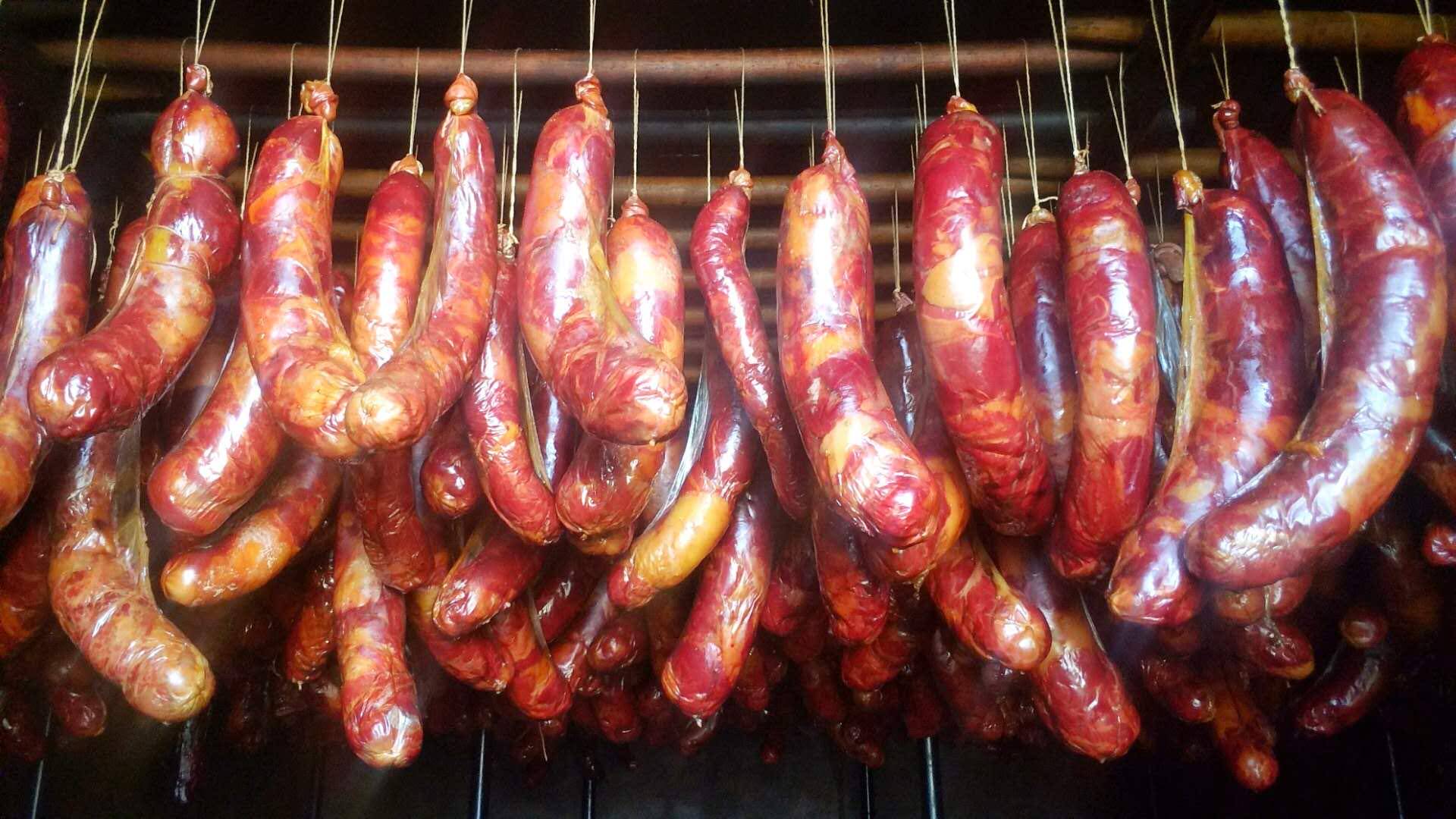 熏马熟食肠即美食风味小吃特产肠子马肠子其它生肉制品