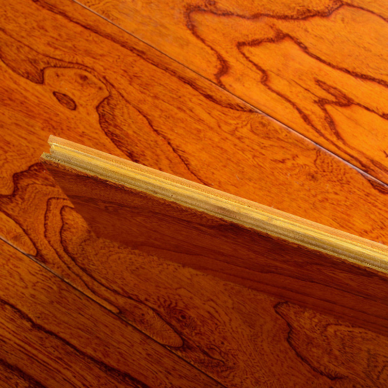 莫干山 多层实木复合地板家用客厅卧室木质地板榆木浮雕地热地暖