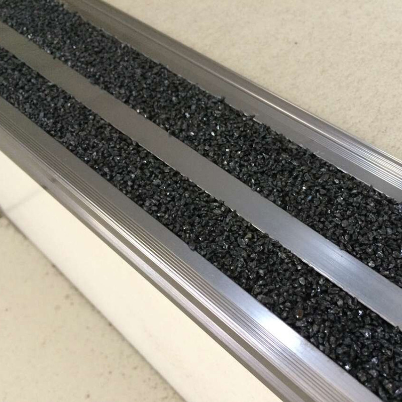 英达罗楼梯防滑垫工厂铁楼梯防滑地垫耐磨金刚砂颗粒加厚工业脚垫