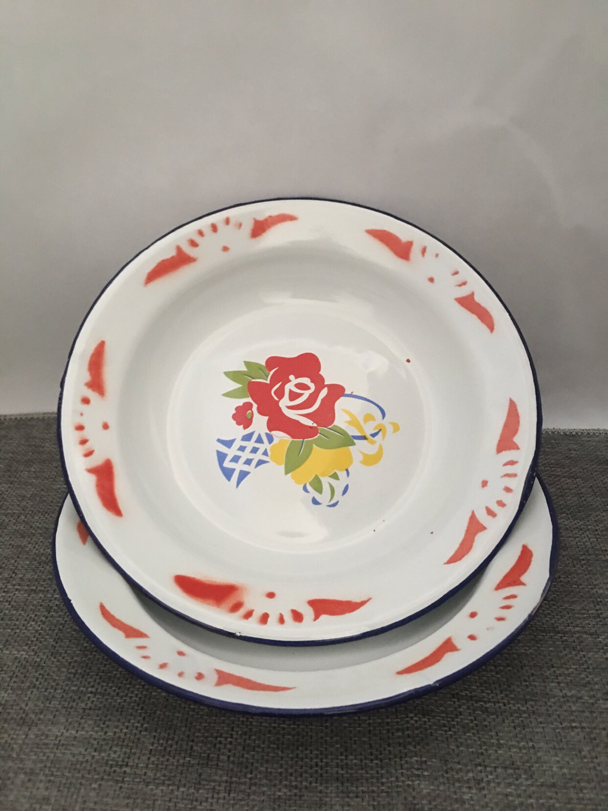 搪瓷盘子碟子怀旧菜碟茶盘市井火锅店装菜碟