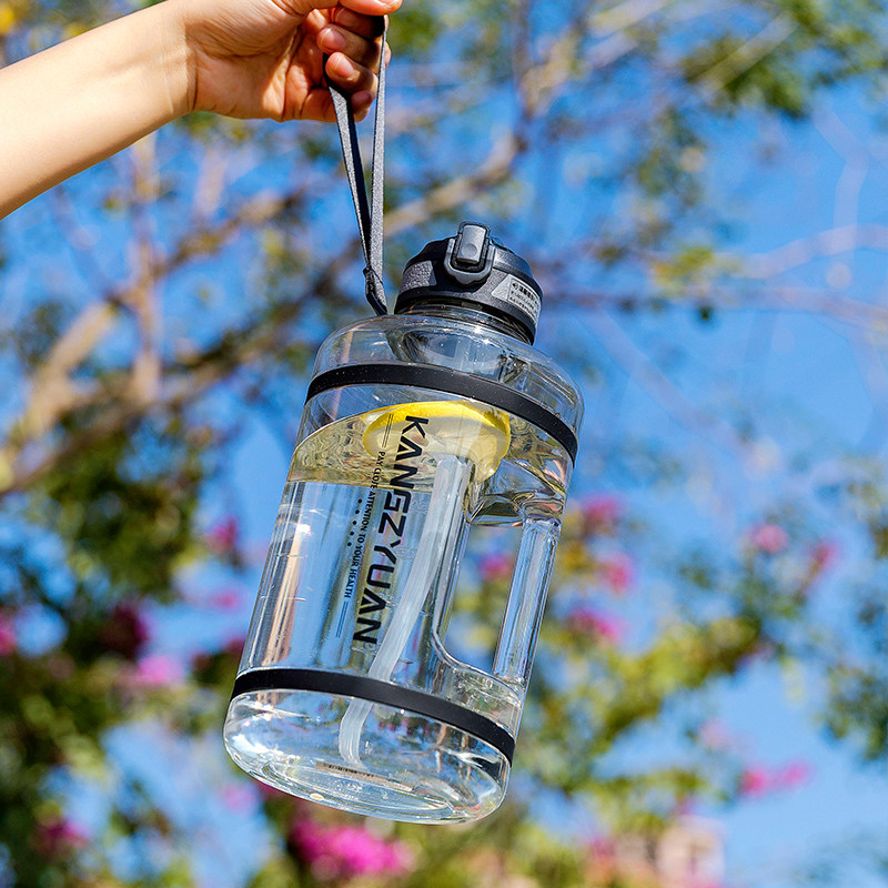 大容量水桶型水杯男生高颜值tritan塑料杯子2l耐高温透明吸管水壶