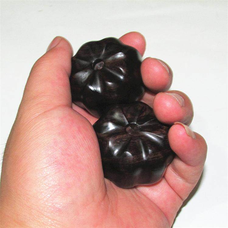 紫光檀木健身按摩长寿手捻南瓜木雕文玩把玩木雕