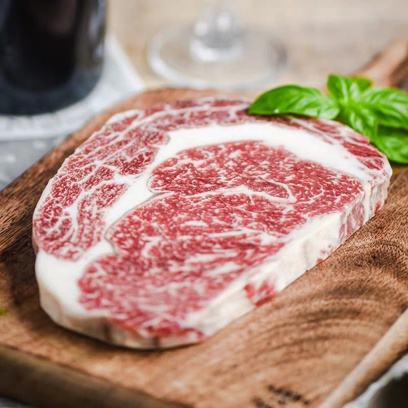 小牛凯西进口原肉整切牛排菲力眼肉儿童黑椒牛肉新鲜西冷雪花5片