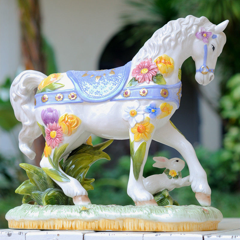 摆件方亚欧式秘密花园马陶瓷陶瓷家居饰品电视柜茶几玄关摆件