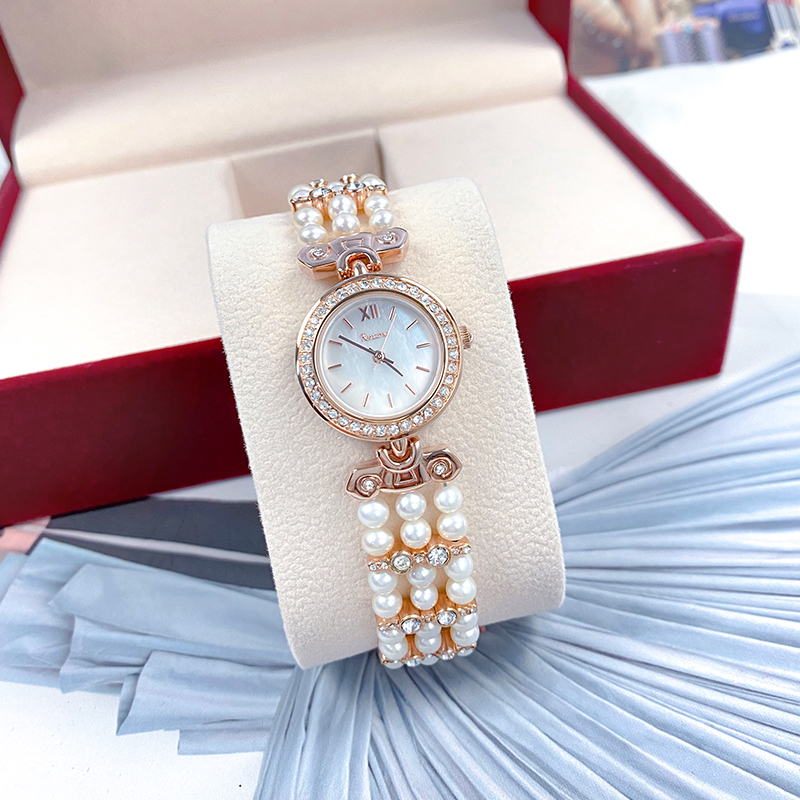 小珍珠手表天然贝母小表盘复古气质高级感