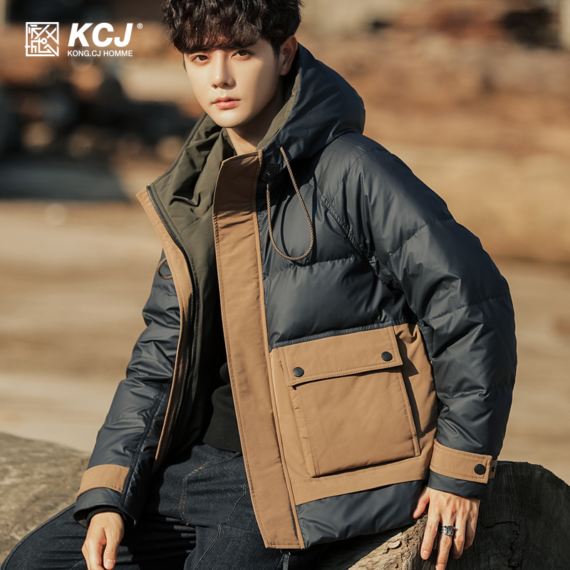 工装羽绒服男士短款2021年新款冬装季潮牌青少年加厚外套潮流男款