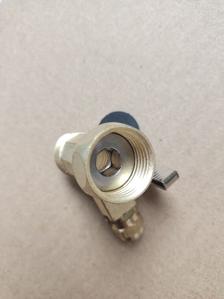 净水器进水三通球阀开关4分转2分一体体型接头气动接头