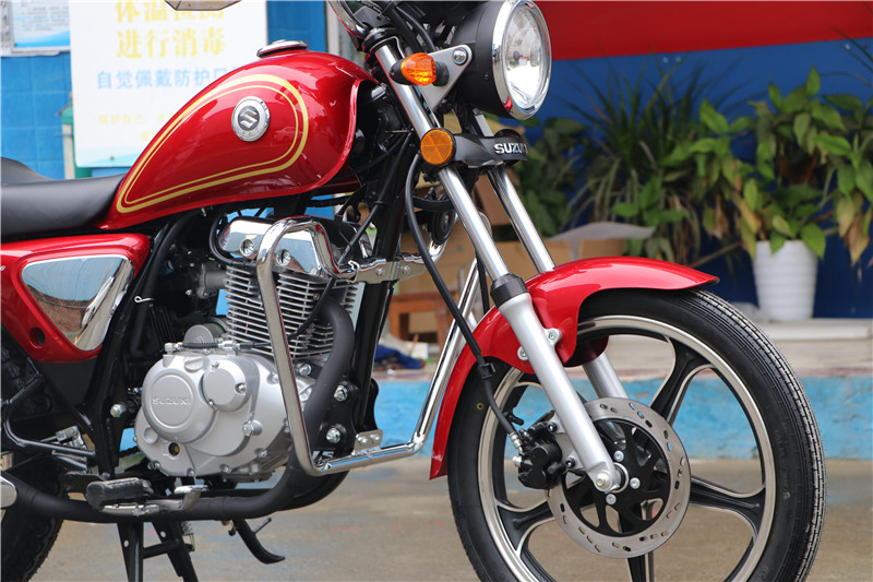 货架适用于轻骑铃木qs150-6脚踏保险杠改装侧翻手把摩托车保险杠