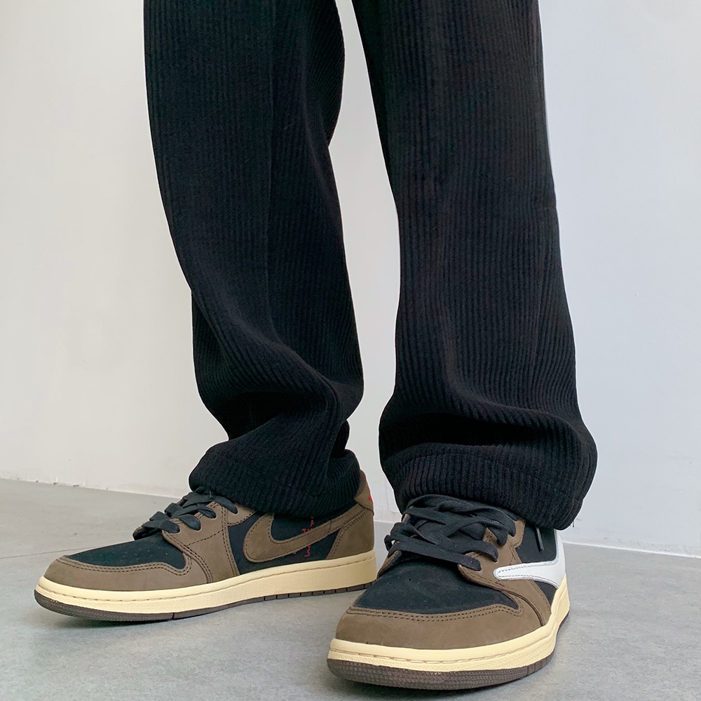 akinzhi灯芯绒休闲裤子男宽松直筒秋冬季高街运动裤ins潮长裤卫裤