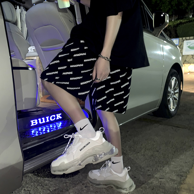 满印短裤男夏季宽松潮牌高街裤子运动篮球潮流中裤外穿休闲五分裤