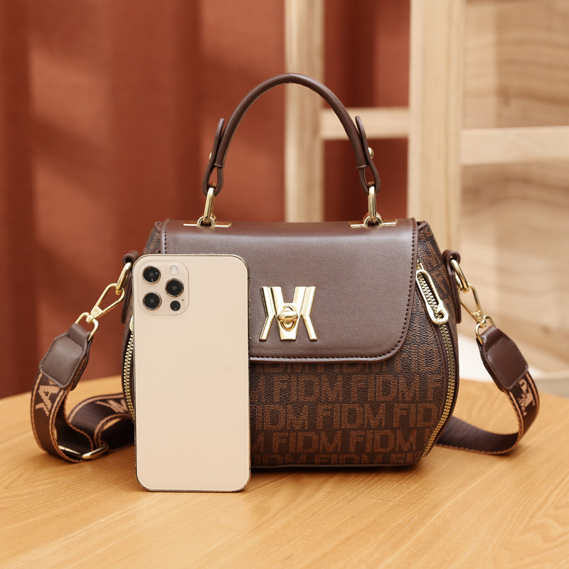 包包女人几岁25女士女孩包包女手提包女包手提斜跨通用款女包