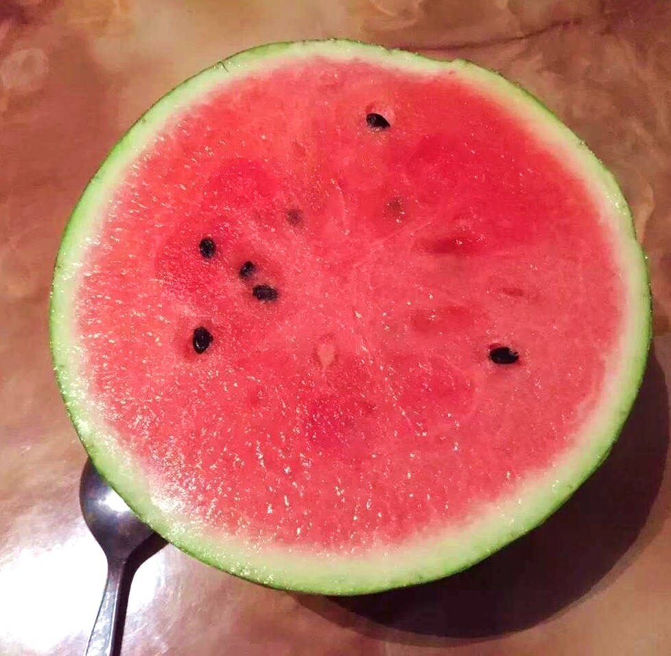 海南麒麟小蜜蜂黑籽西瓜 4个装约30斤 现摘新鲜2号红西瓜仅发上海