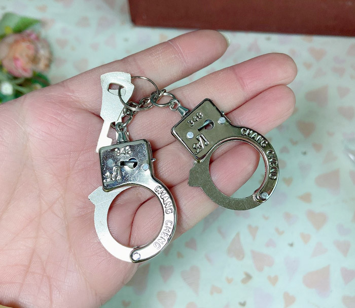 迷你仿真手铐钥匙可以打开3分4分bjd娃娃bjd娃娃