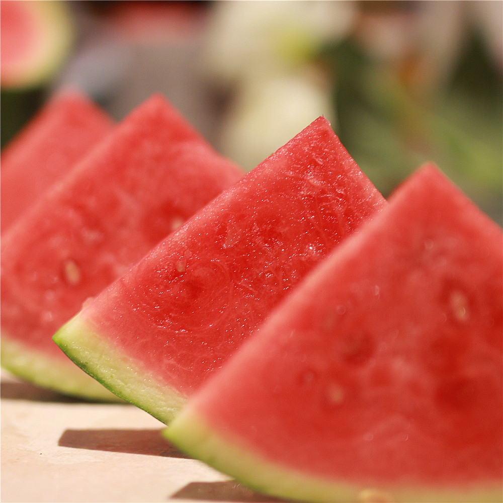 有机种植无籽西瓜甜度脆甜多汁口感7-8斤顺丰快递西瓜