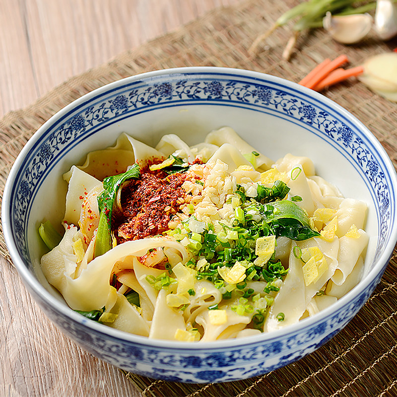 台湾中国小月手工刀削面宽特产小麦面条300克面条