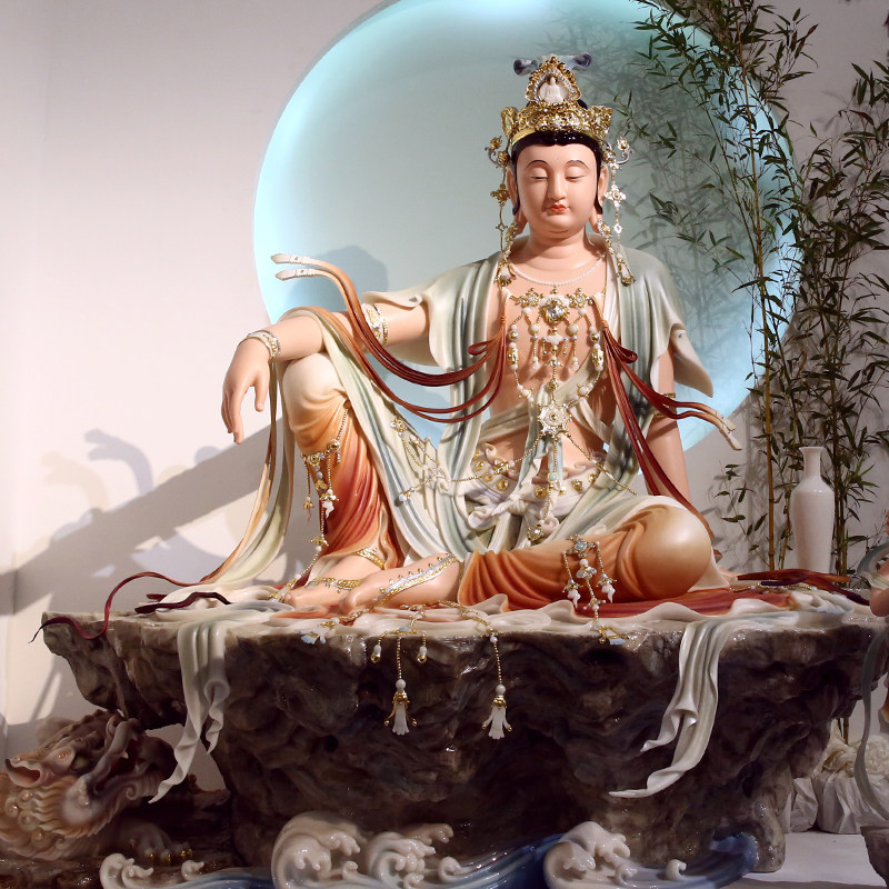 汉白玉珠光光彩水月观音菩萨佛像供奉摆件客厅佛堂摆件