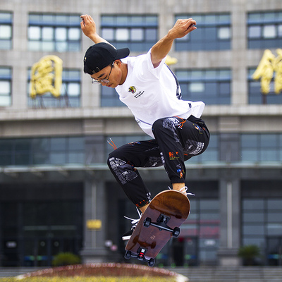 ad专业滑板成人双翘短板青少年男女生初学者儿童四轮滑板车公路板