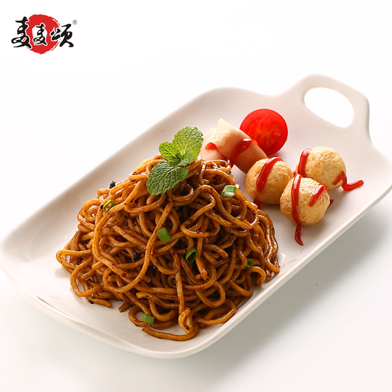 车仔麦麦香辣牛肉肉酱油炸捞面711面带酱港面条