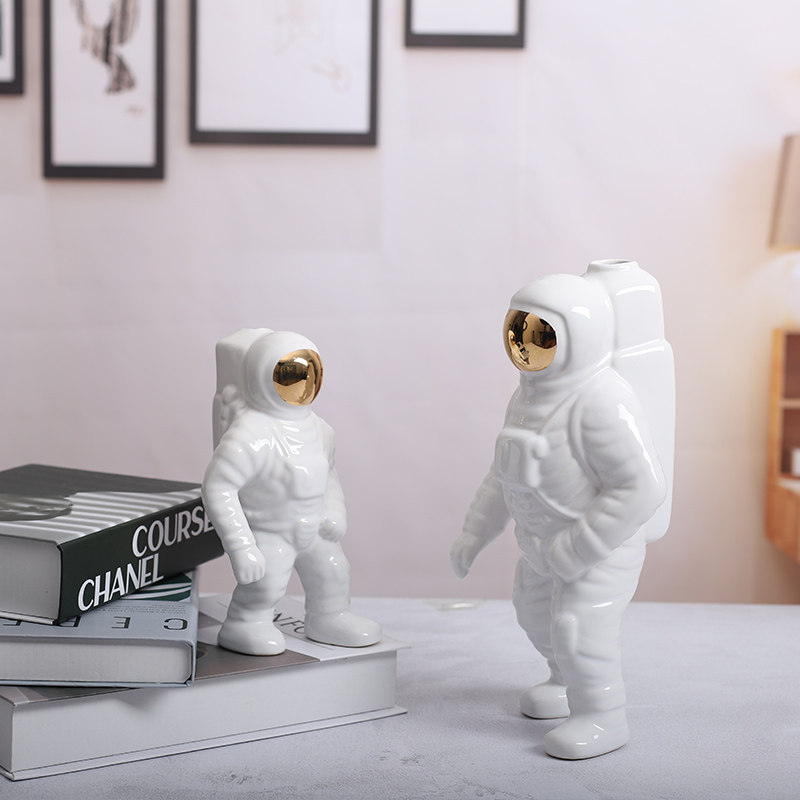 北欧太空人摆件现代创意客厅家居装饰摆设ins宇航员摆件