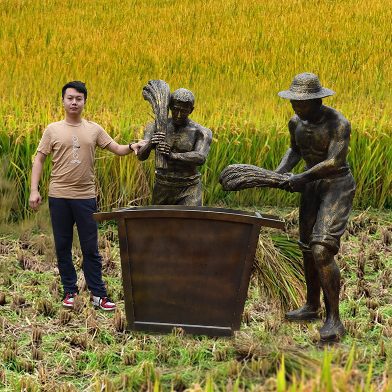 稻谷农耕主题仿铜人物玻璃钢雕塑劳动民风风俗摆件