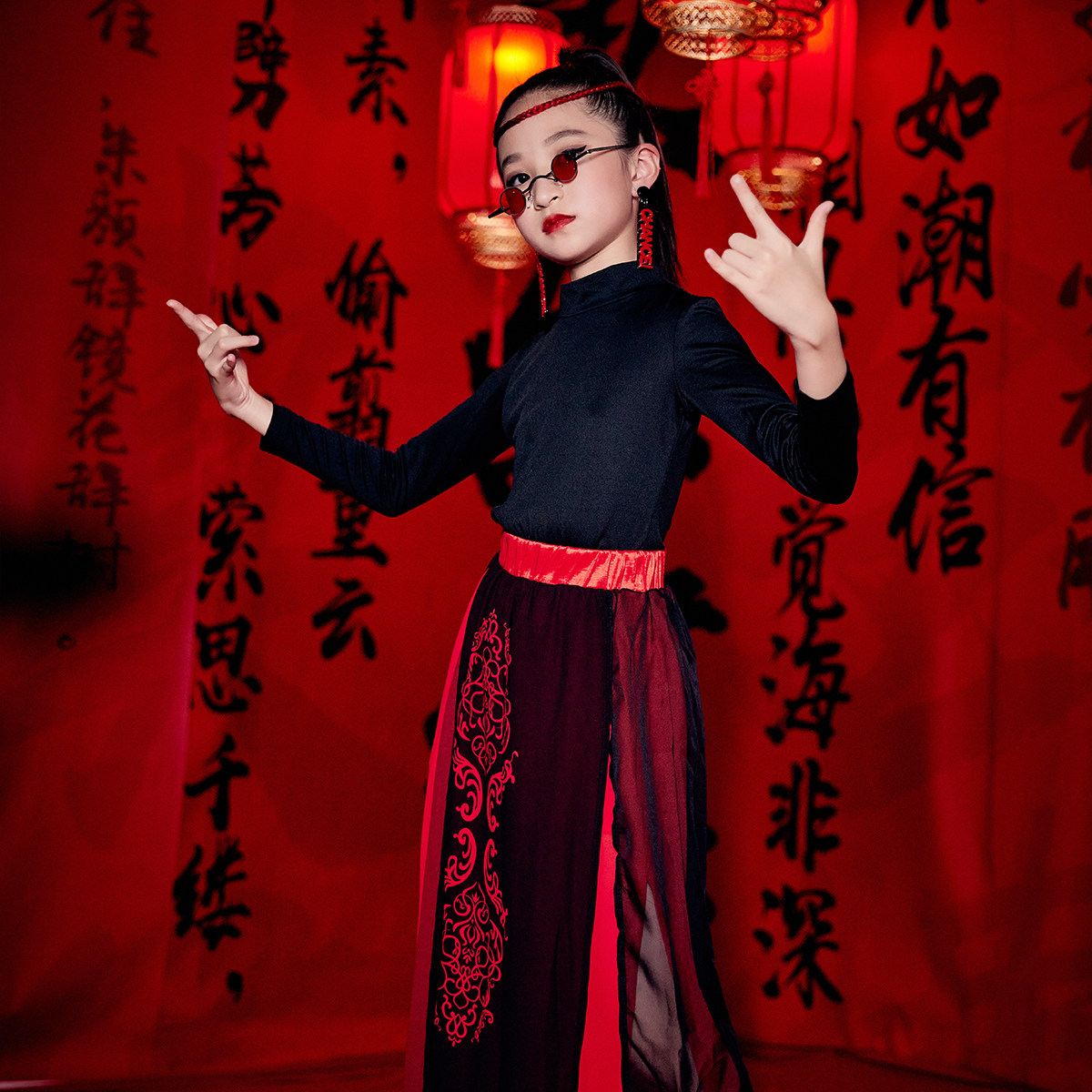 女童中国国风舞蹈长裙儿童国潮走秀演出服套装儿童演出服