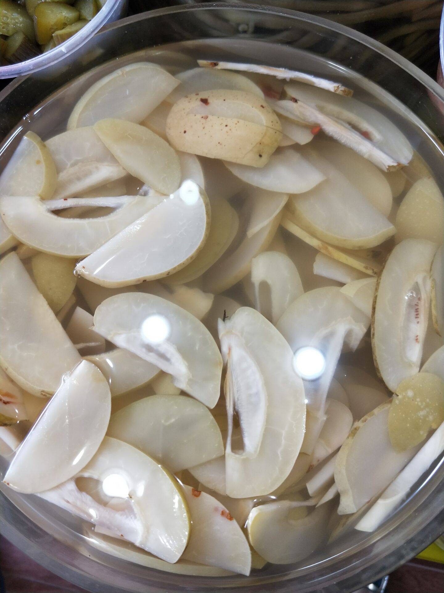 木瓜云南特产腌酸街头小吃零食泡酸酸甜味道木瓜