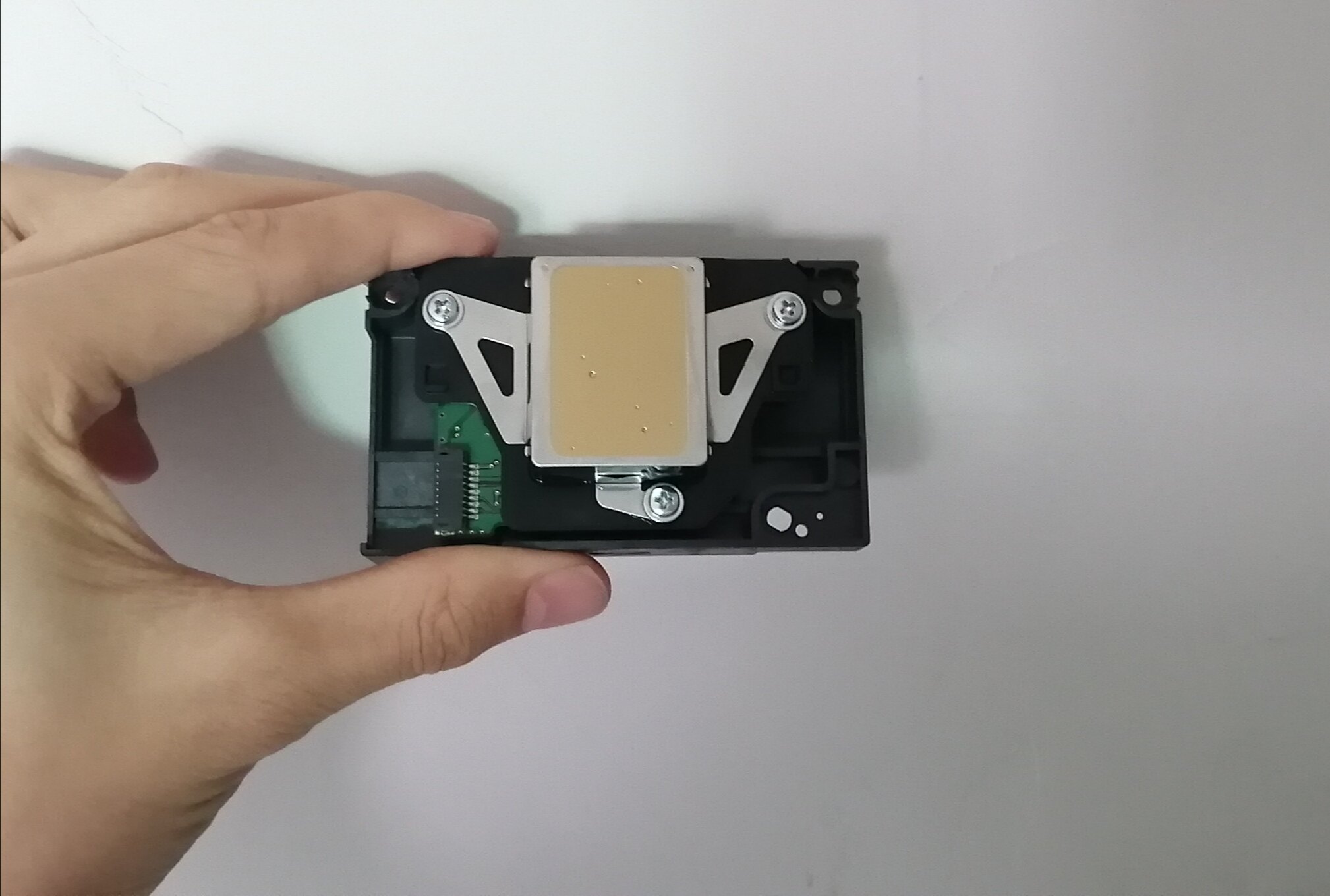 顺丰发货全新爱普生1390喷头epsonl1800r390r1430喷头