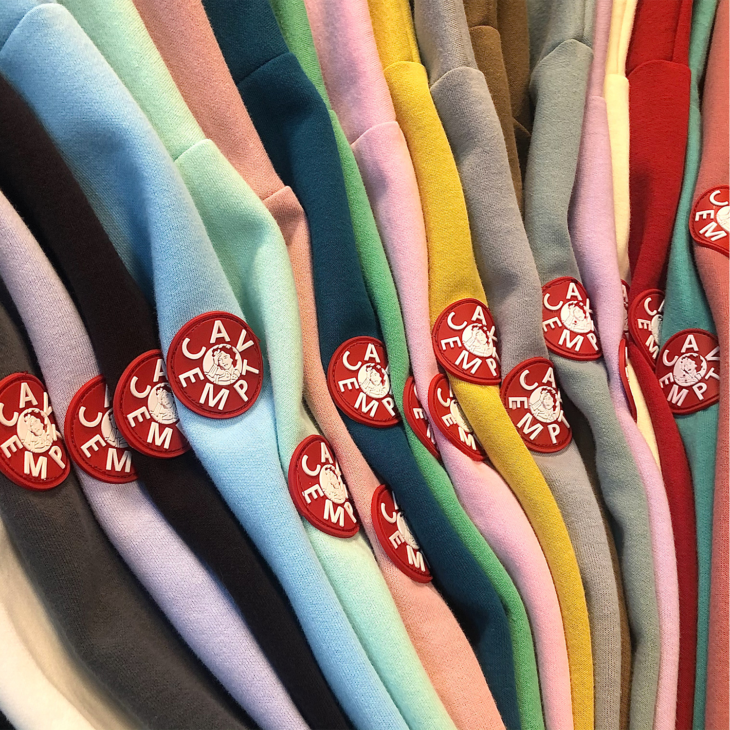 CAVEMPT日系潮牌圆领纯色卫衣男女 C.E袖标马卡龙色宽松情侣上衣