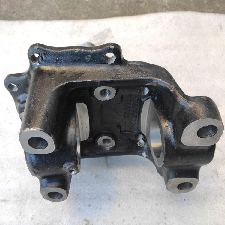 前轮适用陕汽德龙f3000m3000x3000碟刹转向节前羊角其他