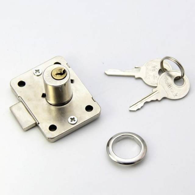 Anti-rust hardware lengthened wardrobe lock cabinet door size key cylinder desk concealed lock old drawer lock old door file Anti-rust hardware lengthened wardrobe lock cabinet door size key cylinder desk concealed lock old drawer lock old door file